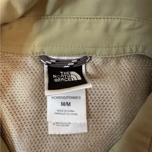 THE NORTH FACE Women's Long Sleeve Quick Dry Button Up Green Shirt Size M TNF - Picture 5 of 10